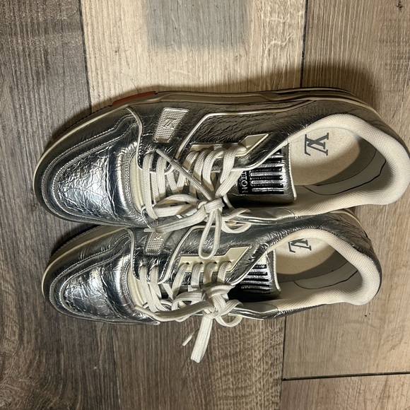 Louis Vuitton Silver Sneakers - Picture 7 of 10